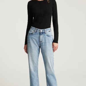 SAVANNAH STRAIGHT LEG IN LIGHT BRUSHED CLASSIC DENIM